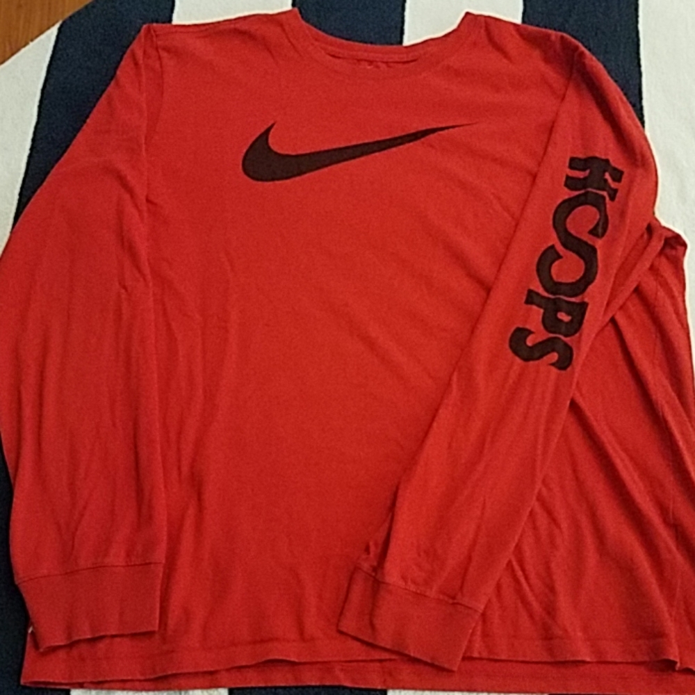 Nike long sleeve t shirt